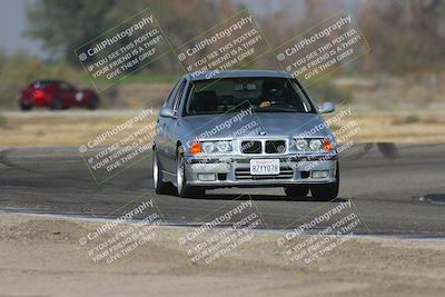 media/Sep-20-2025-Extreme Speed (Sat) [[1fcc23683c]]/Blue (Low Intermediate)/Session 1 (Sunset)/